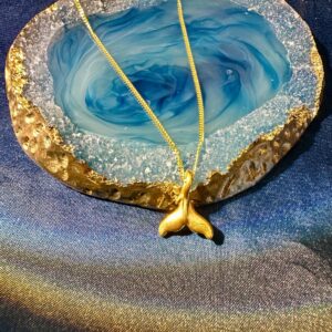 極輕亮面魚尾吊墜