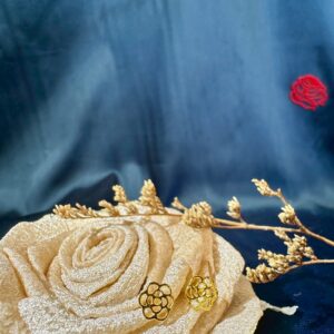 輕量山茶花耳針