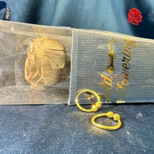 刻花雙金珠耳圈